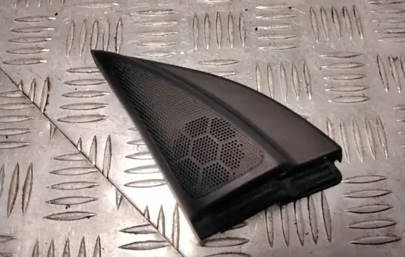 Side speaker trim/cover