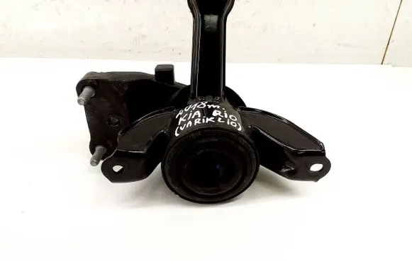 KIA Rio Engine mount bracket