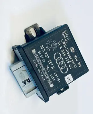 Audi A6 S6 C6 4F Light module LCM 8P0907357H