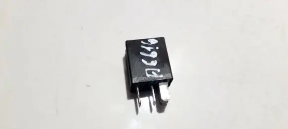Peugeot 607 Other relay 9620220980 29201043