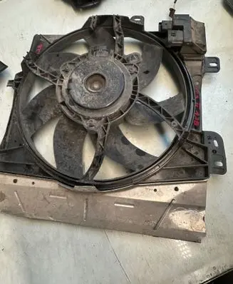 Citroen C3 Electric radiator cooling fan 9675280980