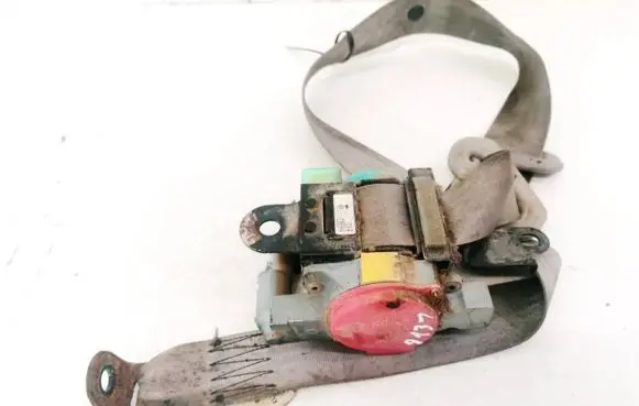 Mazda Premacy Front seatbelt T89241T