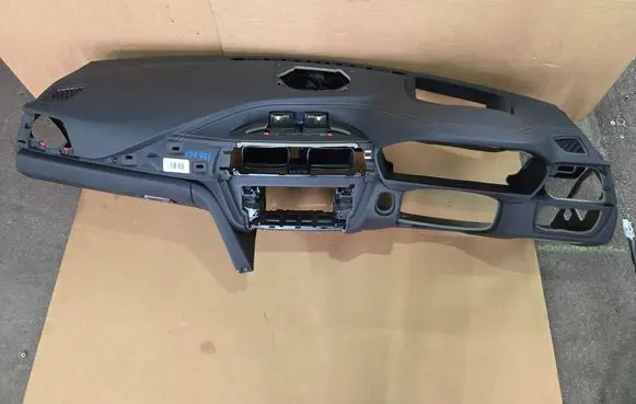 BMW 3 F30 F35 F31 Dashboard 9218493 72758412