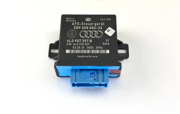 Audi A6 S6 C6 4F Light module LCM 4L0907357B 4L0910357 5DF00888632