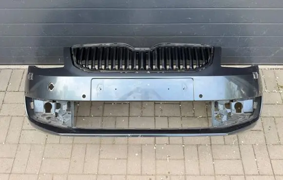 Skoda Octavia Mk3 (5E) Front bumper 5E0807221