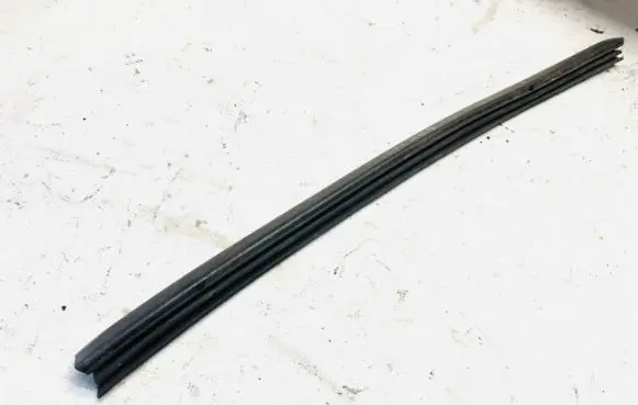 Renault Laguna I Rear door glass trim molding