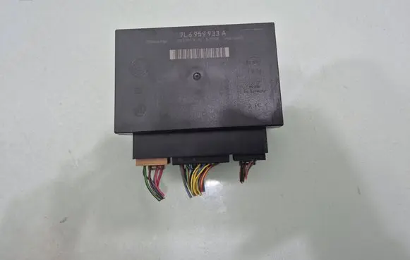 Volkswagen Touareg I Comfort/convenience module 7L6959933A