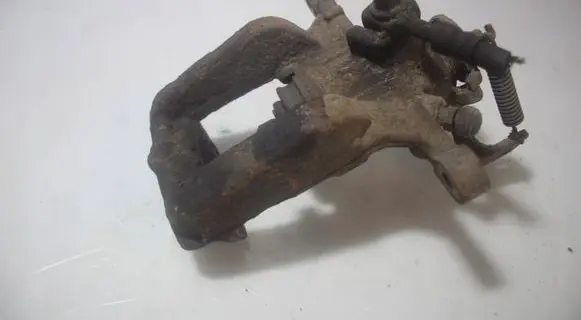 Rear brake caliper