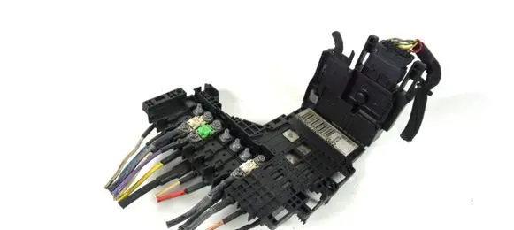 Peugeot 508 Battery control module 9665877980