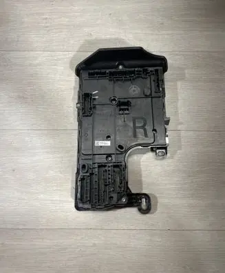 Tesla Model 3 Central body control module 156745400B 149784800 X058X055