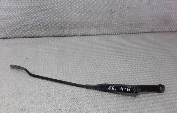 Audi A4 S4 B5 8D Front wiper blade arm 8D1955408A