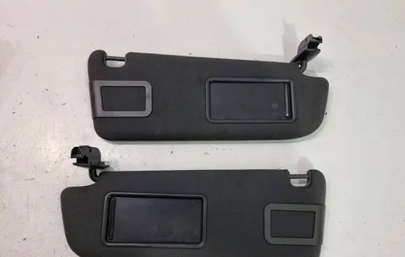 Audi A6 S6 C6 4F Sun visor 4F0857552 4F0857551