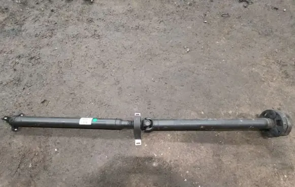 Mercedes-Benz C W204 Middle center prop shaft A2044102716 2044102716