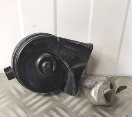 Ford Transit Courier Horn signal JT7613802BA 2L18052021 B34SA