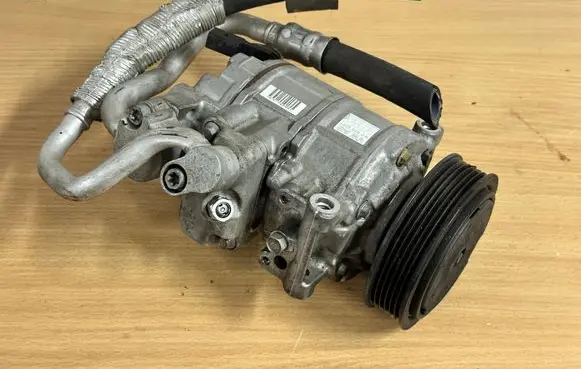 Volkswagen Golf Plus Air conditioning (A/C) compressor (pump) 1K0820859T