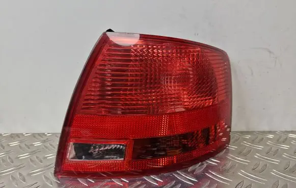Audi A4 S4 B7 8E 8H Rear/tail lights 8E9945096E