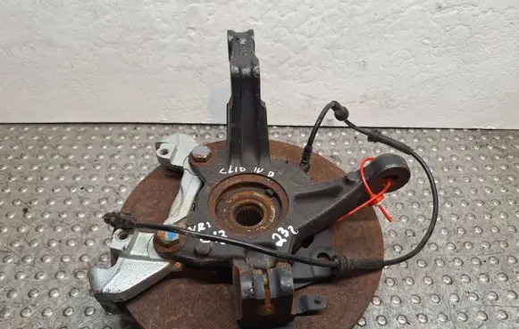 Renault Clio IV Front wheel hub spindle knuckle S25056013 400145894R