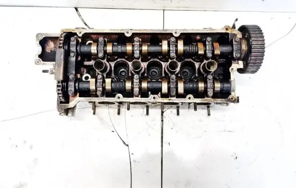 Engine head