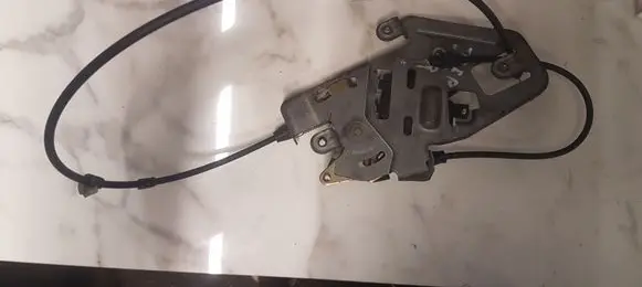 Jeep Grand Cherokee (WJ) Tailgate/trunk/boot lock/catch/latch 742ACB