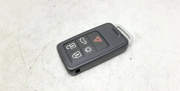 Volvo V70 Ignition key/card 30659607