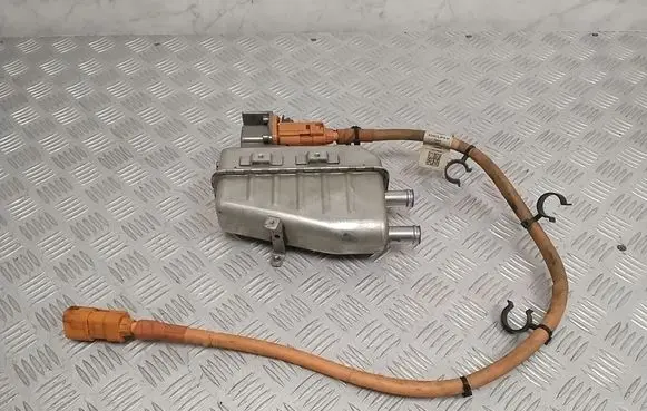 Volkswagen PASSAT B8 Optional radiator 3Q0963231D