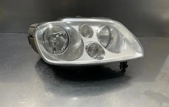 Volkswagen Touran I Headlight/headlamp 1T0941006F 0301205202