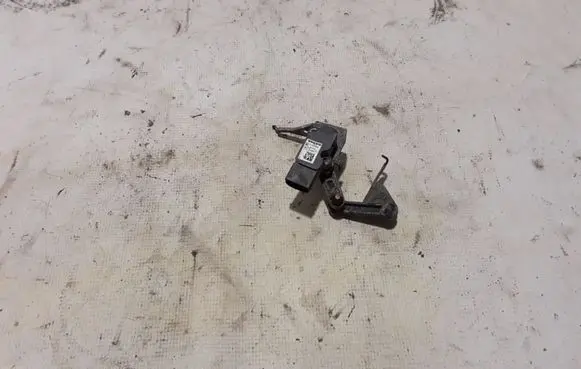 Rear air suspension level height sensor