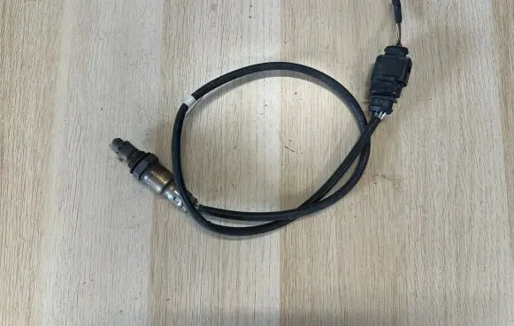 Volkswagen Golf VI Lambda probe sensor 04E906262FS