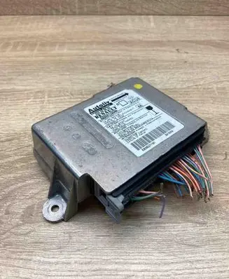 Renault Megane II Airbag control unit/module 8200411004A 604289600 WithPlug