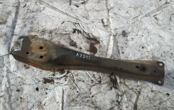 Toyota Avensis T250 Front subframe