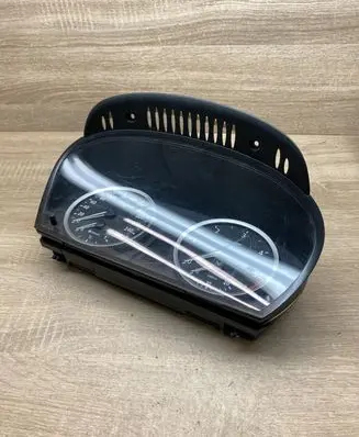BMW 5 E60 E61 Speedometer (instrument cluster) 6958600 110080213