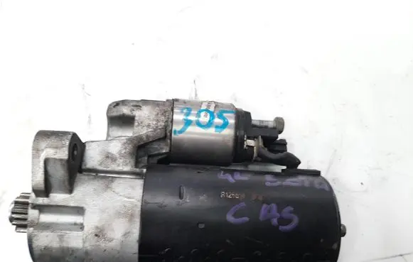 Audi Q7 4L Starter motor 