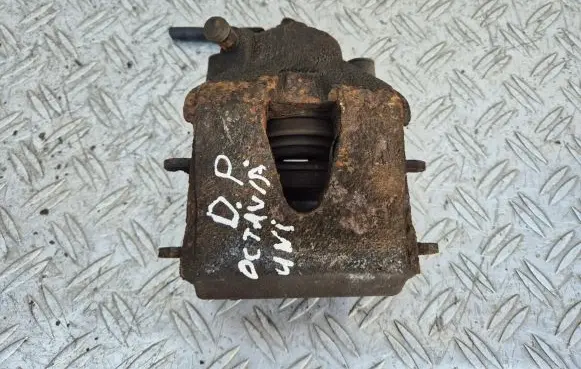 Skoda Octavia Mk2 (1Z) Front brake caliper