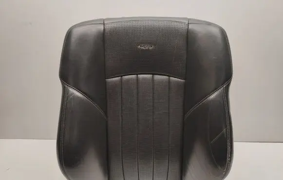 Mercedes-Benz E W211 Front driver seat A2119106547