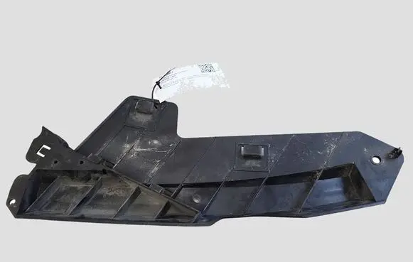 Volvo S80 Front bumper mounting bracket 30796388