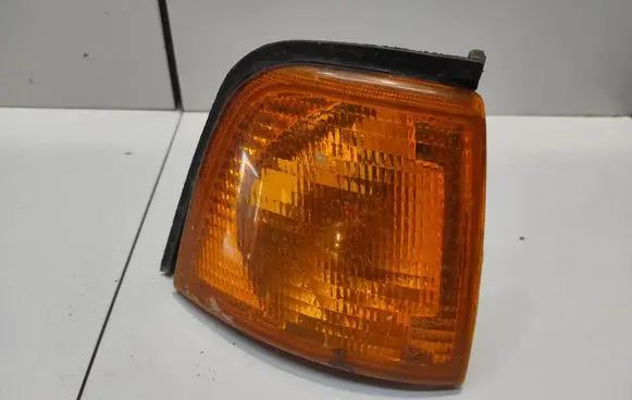 Front indicator light