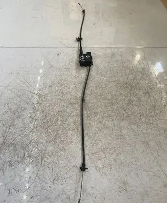 Audi A8 S8 D4 4H Engine bonnet/hood lock release cable 