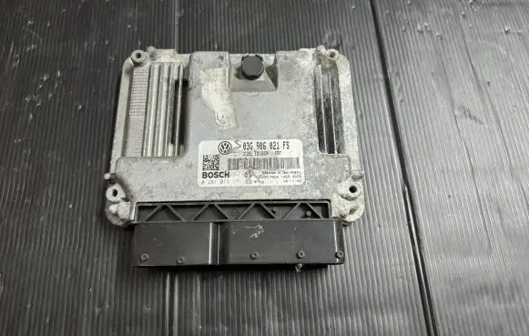 Volkswagen Eos Engine control unit/module 03G906021FS 0281013171 89917628