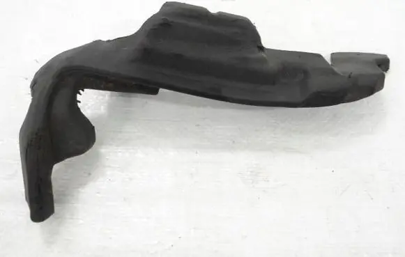 Peugeot 208 I Wiper trim 9674479480