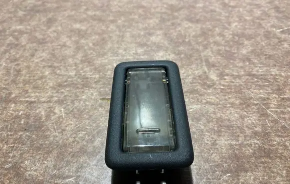 Jaguar F-Pace Rear seat light FK7213776