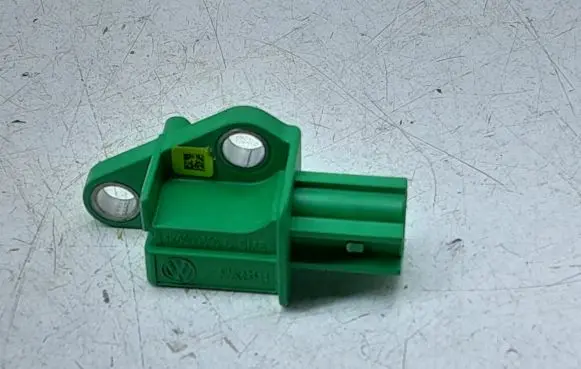 Audi Q7 4L Airbag deployment crash/impact sensor 1K0909606C