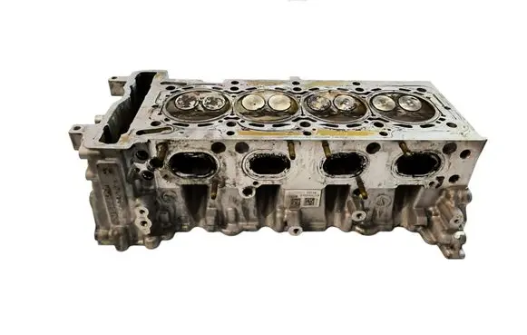 Mercedes-Benz C W205 Engine head R274016 81170200069 01200231