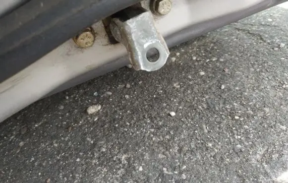 Nissan Almera Tino Front door check strap stopper 