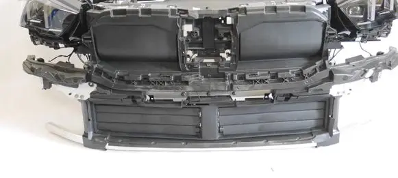 BMW X2 U10 Front piece kit X2U10