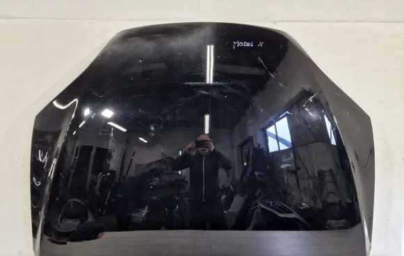 Tesla Model X Engine bonnet/hood