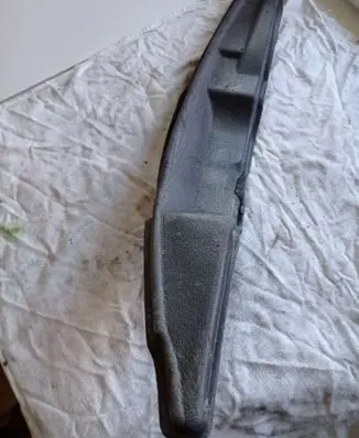 Chrysler Pacifica Fender foam support/seal 68225662A