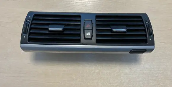 BMW X6 E71 Dash center air vent grill 9210705 9220101