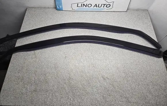 BMW 5 E39 Front door wind deflector 