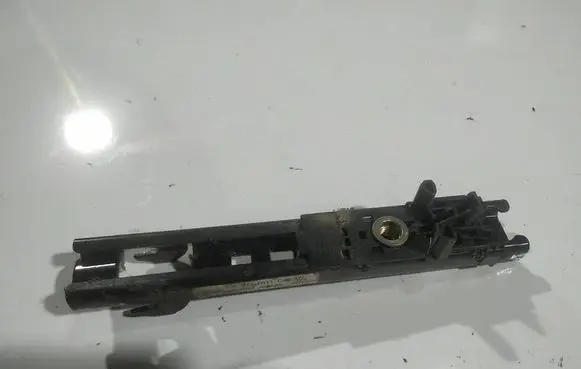 Ford Mondeo Mk III Seat belt adjustment rail 1s71f611c46ac 1s71-f611c46-ac