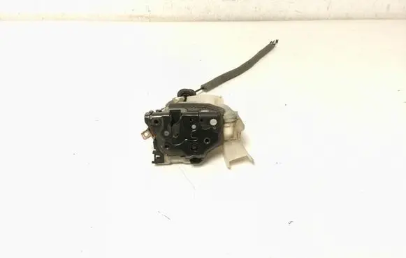 Audi A6 S6 C7 4G Front door lock 8J2837016C